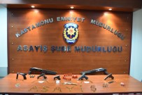 Kumar Oynarken Suçüstü Yakalandilar Açiklamasi 15 Sahsa 27 Bin TL Ceza Kesildi