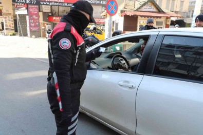 Antalya'da 958 Polis Ile 'Huzurlu Sokaklar Ve Terör Suçlari Uygulamasi'