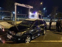 Maltepe Sahil Yolunda Trafik Kazasi Açiklamasi 2 Yarali