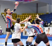 Mavi Kelebekler Deplasmanda Kazandi