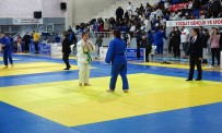 Okul Sporlari Yildizlar Judo Türkiye Sampiyonasi Yozgat'ta Yapildi Haberi