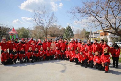 Selçuk'ta Dernekler Köyü Açildi