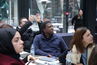 14 Farkli Ülkeden Genç Planci Ve Mimar Kocaeli'de Bulustu