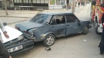 Isparta'da Otomobil Itfaiye Araciyla Çarpisti Haberi