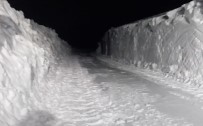 Samsun'un Yüksek Kesimlerinde Kar Kalinligi 2 Metreyi Buldu