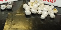 Vücutlarini Gizledikleri Uyusturucuyla Yakalandilar