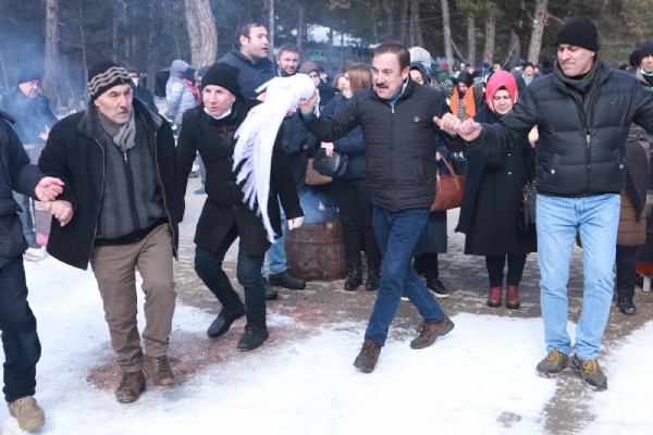 AHİD ailesi Çamlidere'de buluştu!