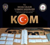 Kocaeli'de Tefecilere Operasyon Açiklamasi 5 Gözalti