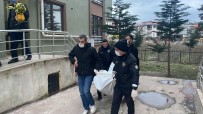 15 Gündür Kayip Olan Genç Ölü Bulundu