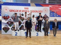 350 Taekwandocunun Katildigi Müsabaka Sona Erdi