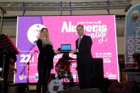 Alisveris Senligi Güner Sarier Konseriyle Son Buldu