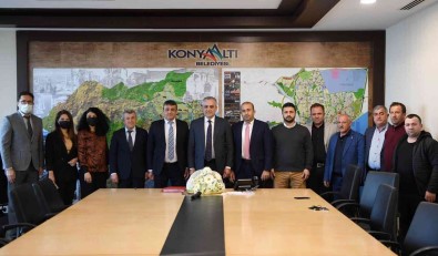 Konyaalti'nda Isçilere Rekor Zam