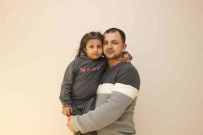 Minik Halime Babasinin Karacigeriyle Hayata Tutundu