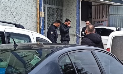 'Annemi Öldürdüm' Diye Ihbarda Bulunan Engelli Çocuk, Polisi Alarma Geçirdi