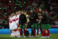 Dünya Kupasi Play-Off Yari Finali Açiklamasi Portekiz Açiklamasi 2 - Türkiye Açiklamasi 0 (Ilk Yari)