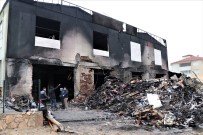 Oto Yedek Parça Deposunda Çikan Yanginin Hasari Gündüz Ortaya Çikti