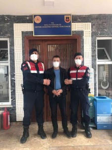 7 Yil Hapis Cezasi Ile Aranan Suç Makinesi Yakalandi