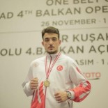 Bartin Üniversitesi Ögrencisi Mahmut Cin, Türkiye Üçüncüsü Oldu