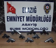 Elazig'da Asayis Ve Sok Uygulamalari Açiklamasi 135 Süpheli Yakalandi