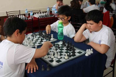 Germencik'te 5. Satranç Turnuvasi Için Geri Sayim Basladi