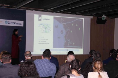 Sehir Plancisi Ve Mimarlar, Kocaeli'deki Fuar Alani Için Projelerini Sundu