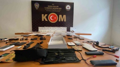 Sinavlara Joker Aday Veya Kopya Düzenegi Hazirlayan Suç Çetesi Çökertildi