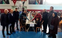 Besni'de Satranç Turnuvasi Düzenlendi