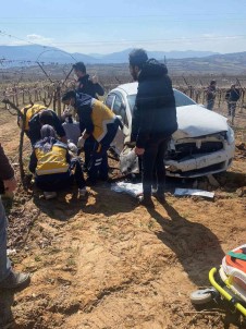 Kontrolden Çikan Araç Baga Uçtu Açiklamasi 5 Yarali