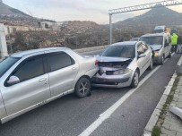 Mardin'de Trafik Kazasi Açiklamasi 1 Yarali Haberi