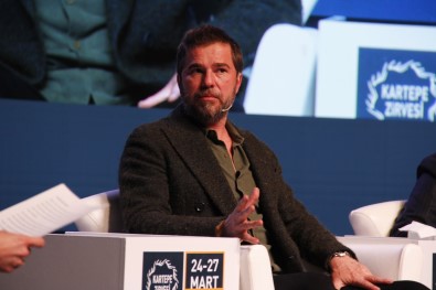 Ünlü Oyuncu Engin Altan Düzyatan Açiklamasi 'Plastiklerin Yaklasik Yüzde 50'Si Dogaya Atiliyor'