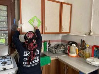 Evde Kisisel Bakim Ve Temizlik Hizmetiyle Binlerce Vatandasa Ulasiyorlar