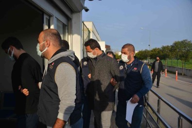 Adana'da FETÖ Operasyonu Açiklamasi 15 Gözalti Karari
