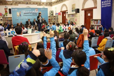 Bursa Kütüphanelerle Donatiliyor