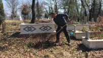 Çan'da Imece Usulü Köy Mezarligini Temizlediler Haberi
