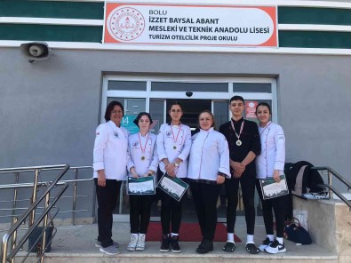 Genç Asçi Adaylari Eskisehir'e Ikinci Olarak Döndü