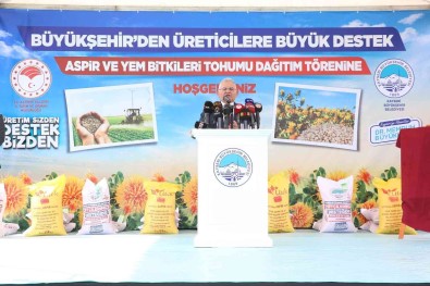 Kayseri Büyüksehir Belediyesi'nden Çiftçiye 15 Milyon TL'lik Tohum Destegi
