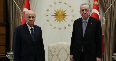 Başkan Erdoğan Bahçeli'yi ağırladı!