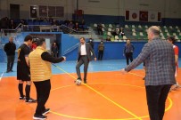 Gürsu'da Futsal Turnuvasi Heyecanla Basladi
