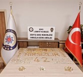 Kuyumcu Soyguncusu Tutuklandi, 4 Kilogram Altin Sahibine Teslim Edildi