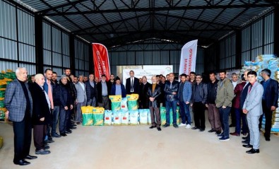 Bingöl'de Çiftçilere Yüzde 50 Hibeli Tohum Dagitildi