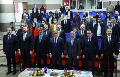 FENOFEM Sanal Sanayi Fuari'nin Açilisi Karabük Üniversitesi'nde Yapildi