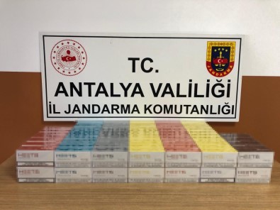 Kargoyla Gelen Bin 500 Adet Gümrük Kaçagi Elektronik Sigara Ele Geçirildi