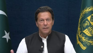 Pakistan Basbakani Khan'dan Hükümetine Kurulan Komplonun Arkasinda ABD Oldugu Iddiasi