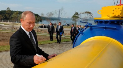 Putin'den Avrupa'ya gaz resti: Ya ruble verirsiniz...
