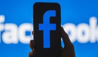 Rusya'dan Facebook'a Erisim Engeli