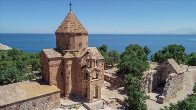 Çevre Şehircilik ve İklim Değişikliği Bakanlığı 'zeytinliklerden sonra sit alanları da ranta açılıyor' iddialarını yalanladı!