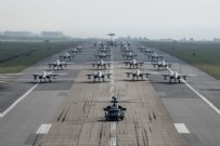 NATO - ABD Dışişleri Bakanı Rusya sınırında! 'Uçaklar teyakkuzda bekliyor'