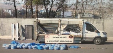 Batman'da Kontrol Noktasinda Durdurulan Kamyonette Çalinti Kablo Ele Geçirildi