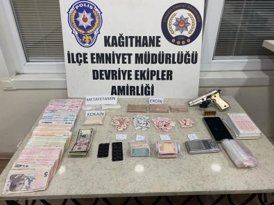 Nefes Kesen Uyusturucu Operasyonu Açiklamasi Gitardan Esrar, Yem Çuvalindan Silah Çikti