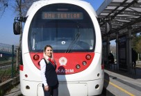 Tramvaylar Kadin Vatmanlara Emanet Açiklamasi Her Gün 10 Binlerce Yolcu Tasiyorlar